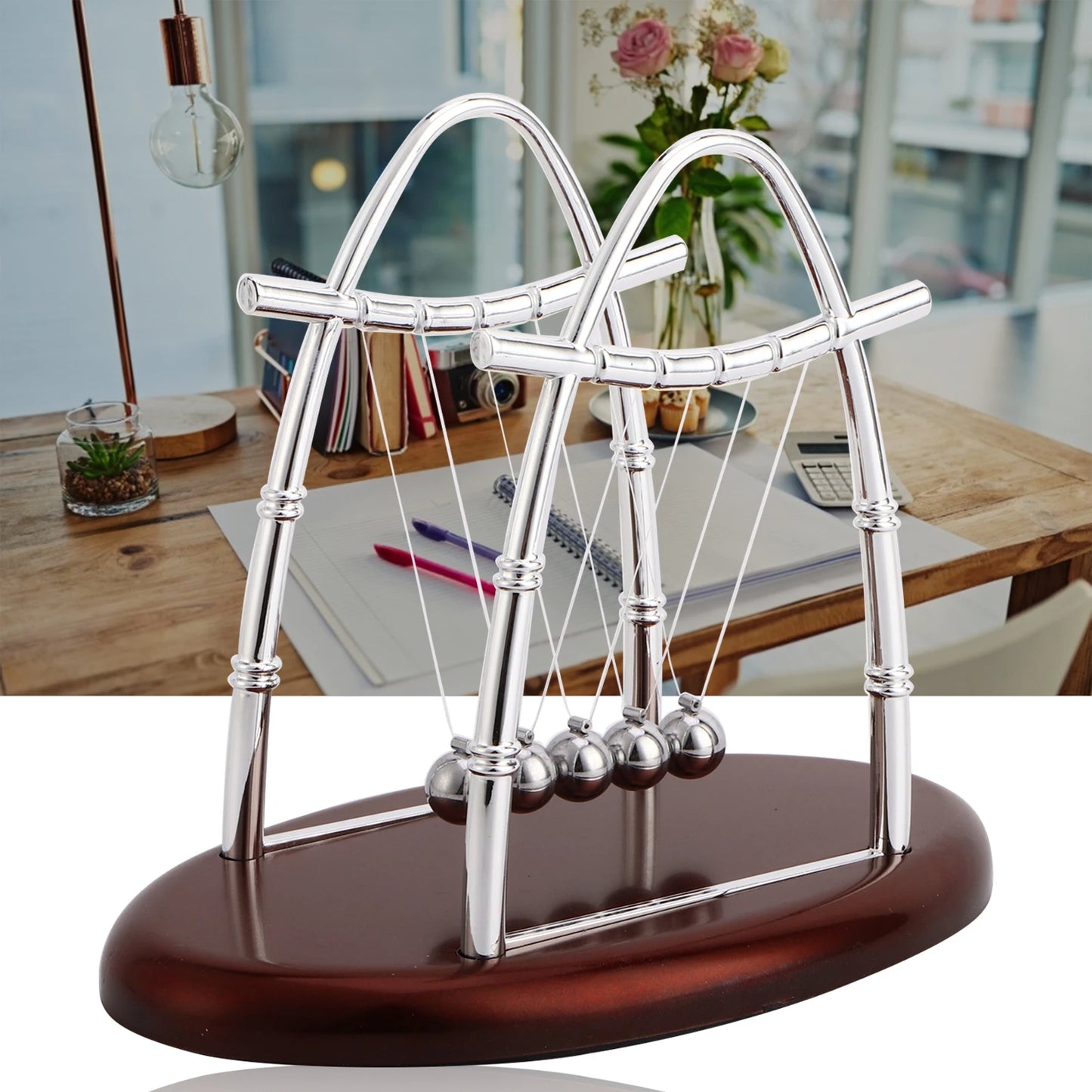 Newton's Cradle – Executive Kinetic Desk Sculpture